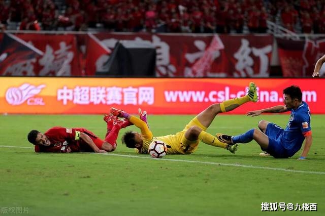 奥斯卡：未来要帮中国足球往上走，希望助力男足重新杀回世界杯